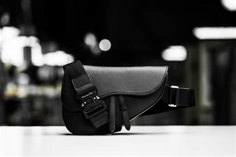 dior saddle pouch men's|dior saddle pouch vintage.